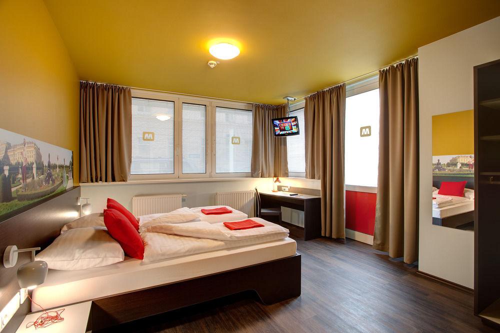 Hotel Meininger Downtown Sissi Wien
