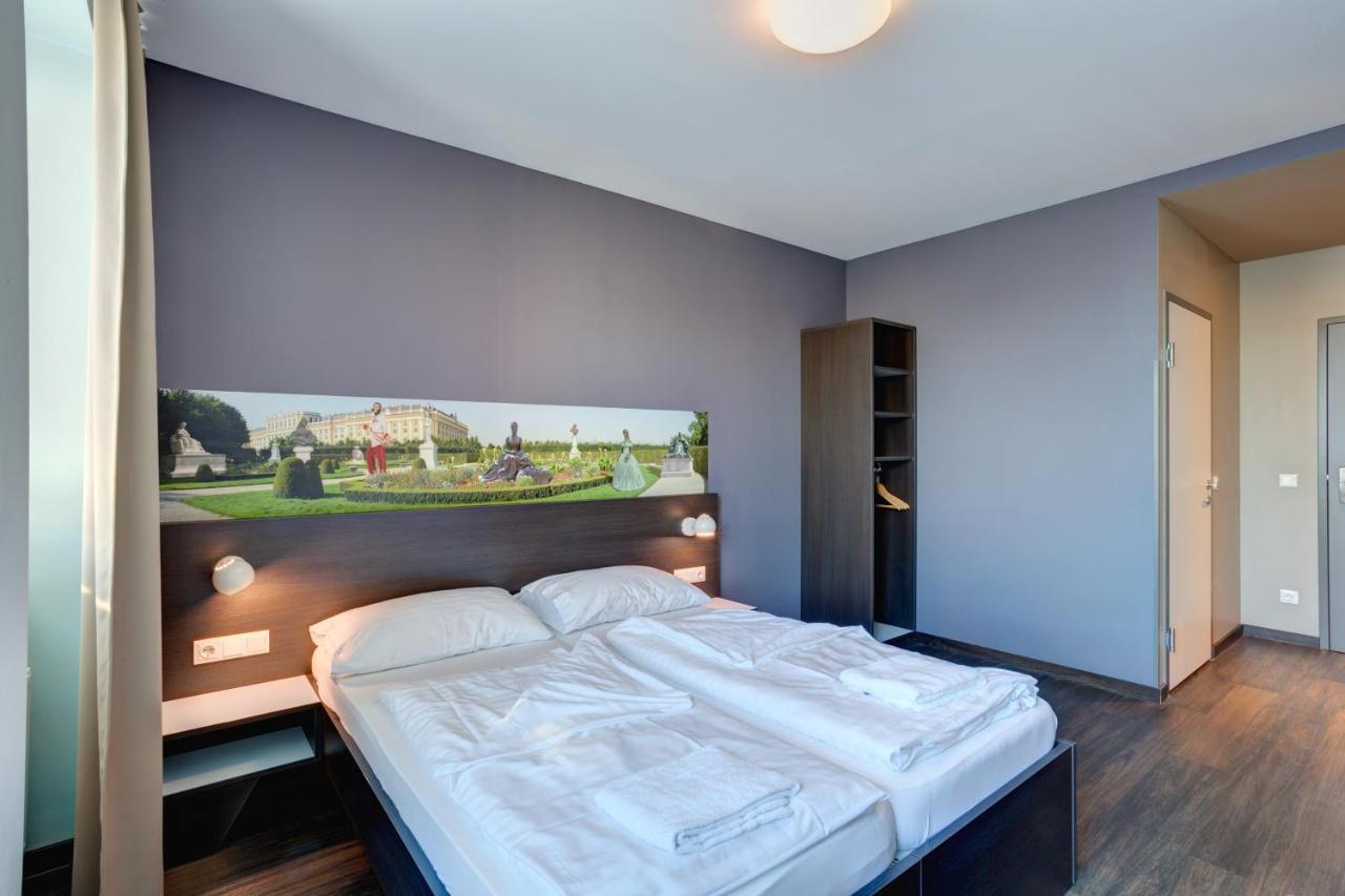 Hotel Meininger Downtown Sissi Wien